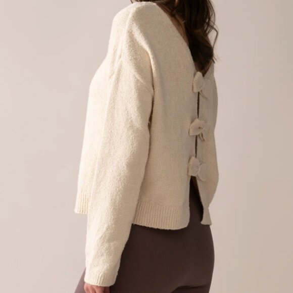 From Rachel | Bow-Back Bouclé Knit Sweater in Almond | XS - Picture 5 of 5
